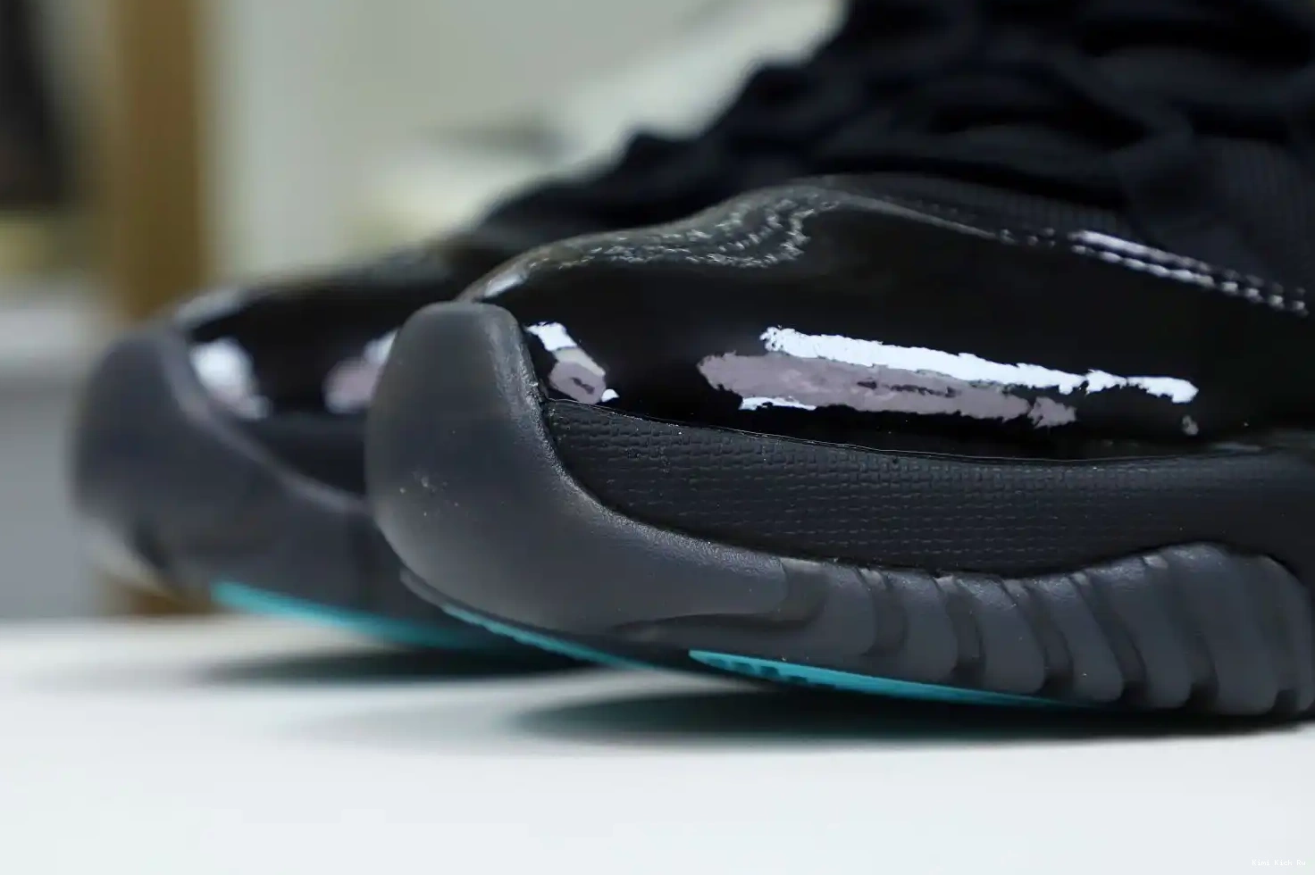 RETRO 11 GAMMA AIR Kimikick BLUE JORDAN 0709